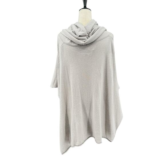 Lovestitch NWT One Size Angora & Wool Blend Light Gray Knit Cowl Neck Poncho - Picture 3 of 12